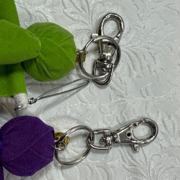 TWO Ninja String Doll Keychain Toys w/Swords Purple/Lime Green 2.5" x 3" NEW - Picture 8 of 9